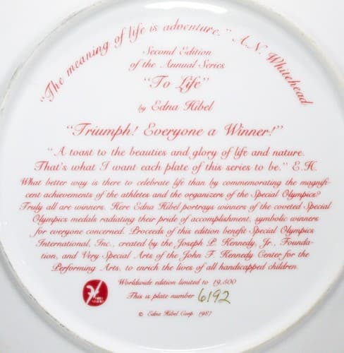 Vintage Second Edition By EDNA HIBEL "To Life" 6192/19500 Porcelain Plate Signed - Thumbnail 6