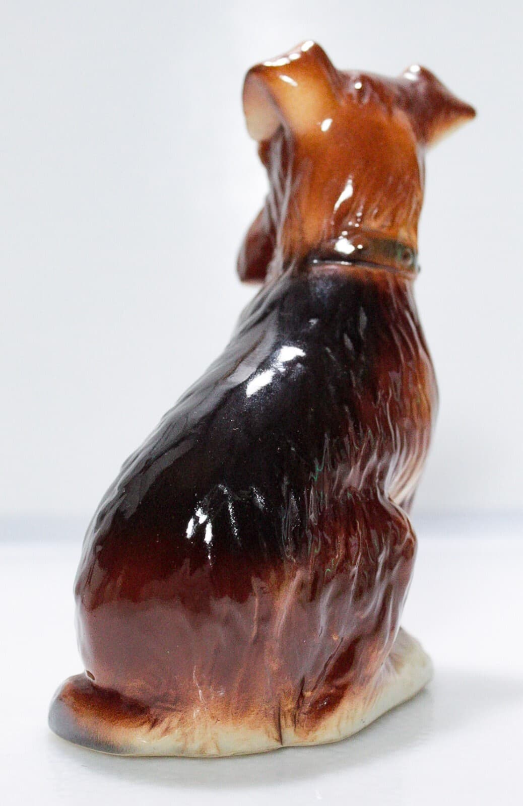 Vintage Hand Painted Fox Terrier Dog Brown & Black Porcelain Figurine - Thumbnail 6