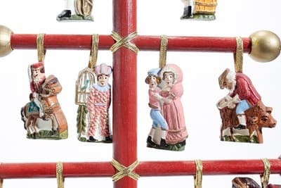 Vintage Wood Christmas Tree w/ 17 Hand Painted Ornaments Germany Extremely RARE - Thumbnail 5