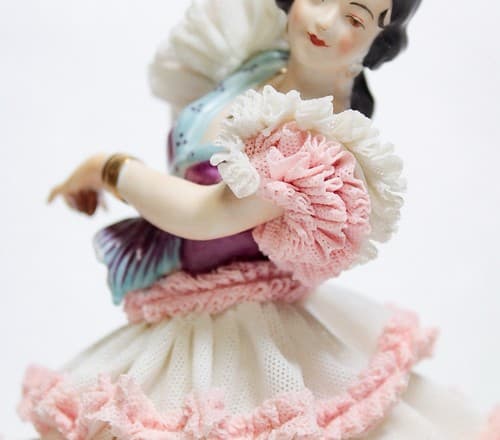 ALKA DRESDEN Germany "Carmen" Flamenco Laced Porcelain Dancer Figurine - Thumbnail 4