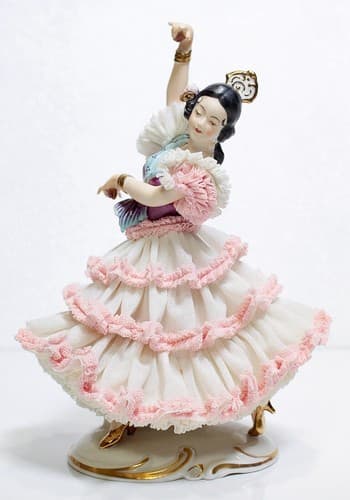 ALKA DRESDEN Germany "Carmen" Flamenco Laced Porcelain Dancer Figurine - Thumbnail 13