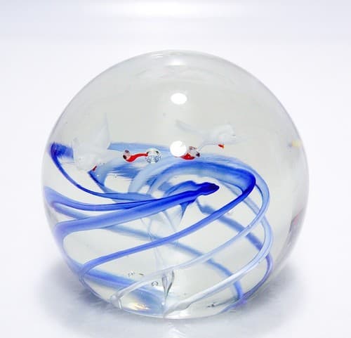 Vintage Art Glass Hand Blown Spiral Duck Geese Flying Design Paperweight - Thumbnail 2