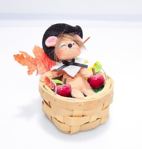 Vintage ANNALEE Mobilitee Apple Picking Mouse Holiday Seasonal Artisan Doll 3" - Thumbnail 6