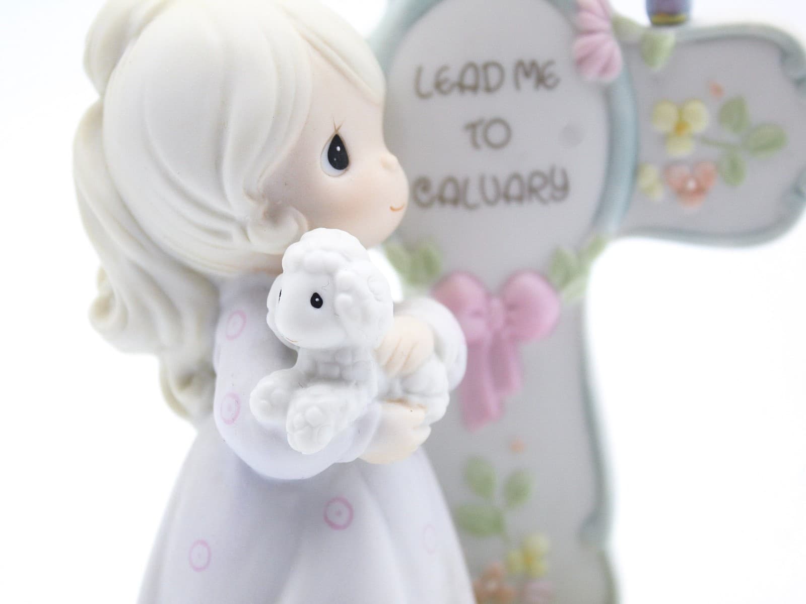 Precious Moments Lead Me To Calvary Enesco Porcelain Figurine 1996 - Thumbnail 5