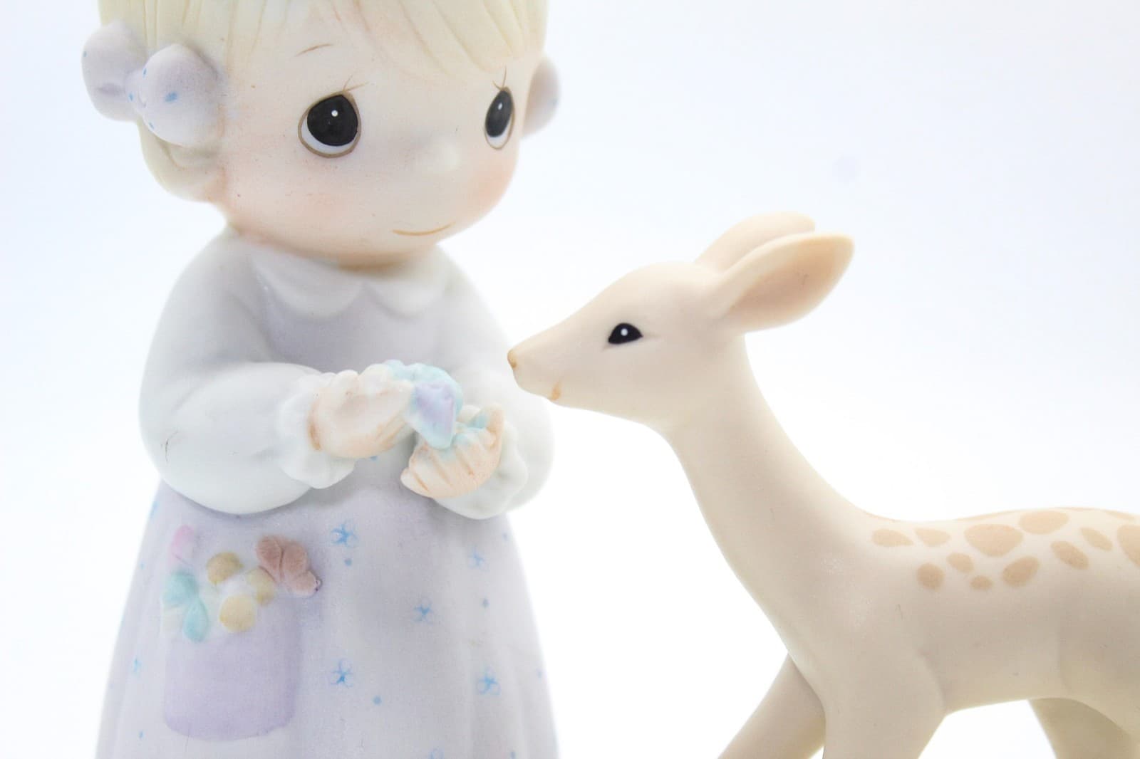 Precious Moments To My Deer Friend Enesco Porcelain Figurine 1986 - Thumbnail 2