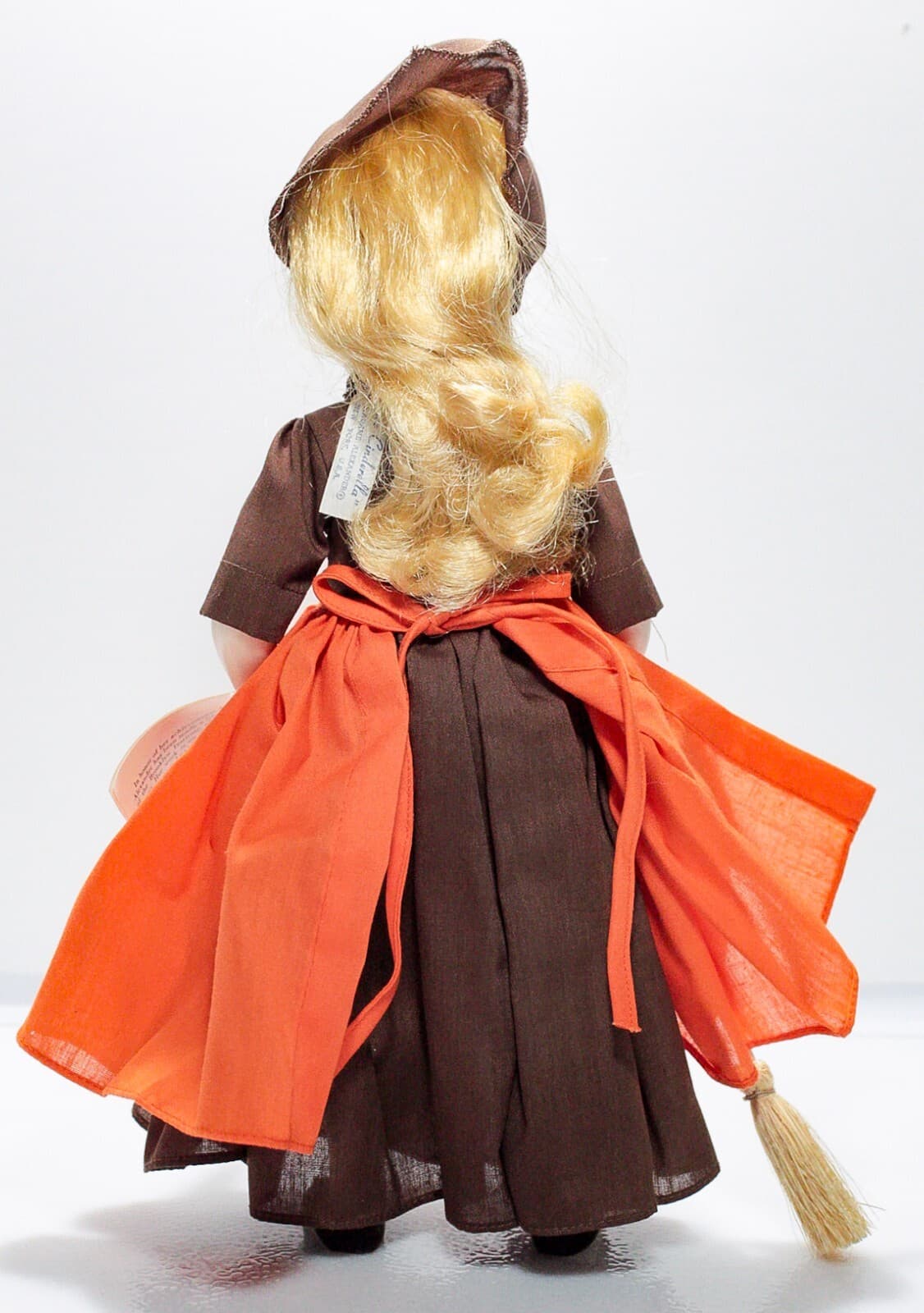 Madame Alexander Cinderella Poor Maid Doll Complete Tag & Box Vintage - Thumbnail 6
