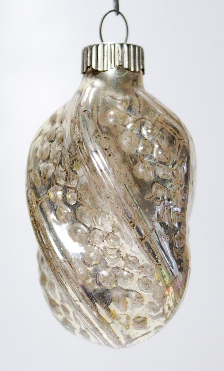 Shiny Brite U.S.A. Vintage Bumpy Spiral Silvered Glass Christmas Ornament - Thumbnail 4