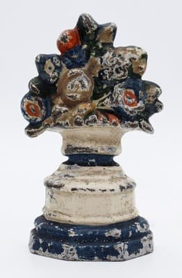 Hubley Antique Cast Iron Flower Bouquet Polychrome Petite Doorstop - Thumbnail 10