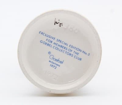 Hummel Goebel Daisies Don't Tell W. Germany Vintage Porcelain Figurine TMK5 - Thumbnail 8