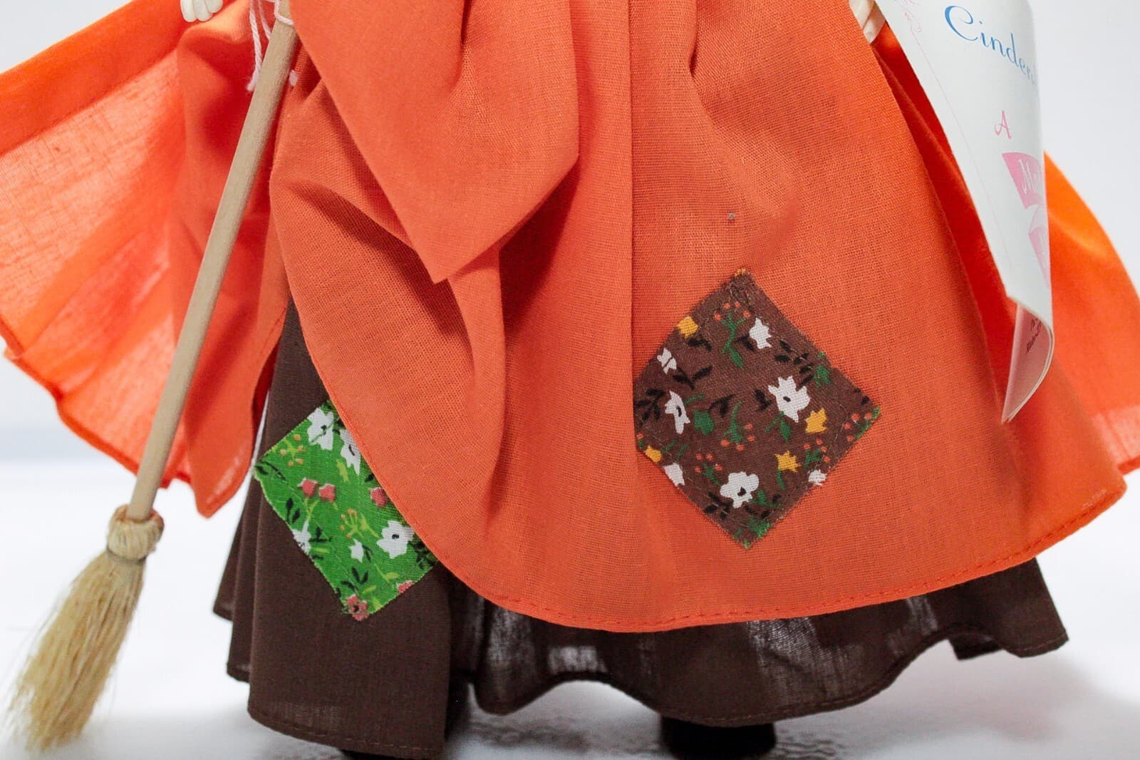 Madame Alexander Cinderella Poor Maid Doll Complete Tag & Box Vintage - Thumbnail 4