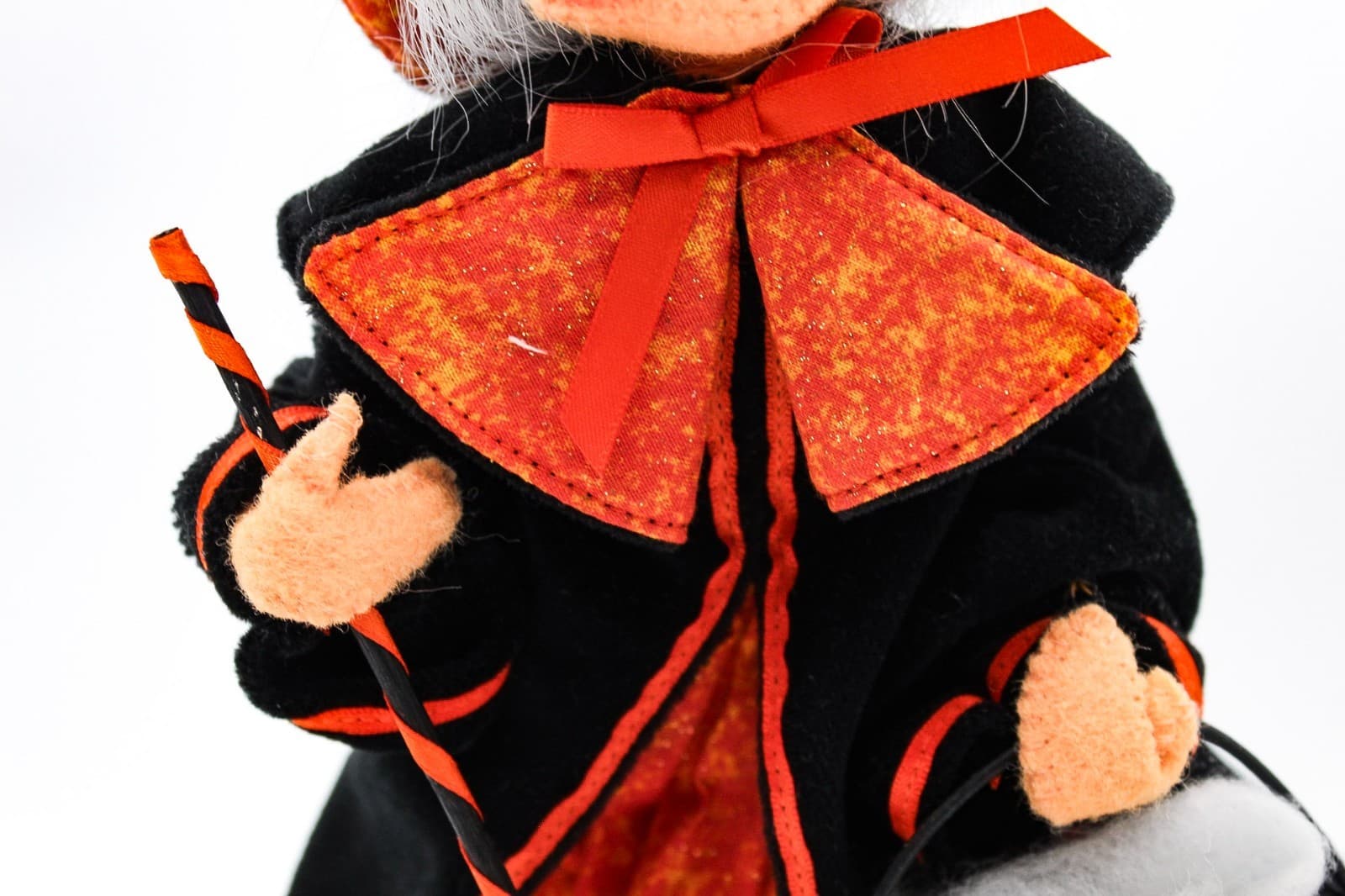 Annalee Mobilitee Moonlight Witch Orange With Broom Artisan Halloween Doll 11" - Thumbnail 6