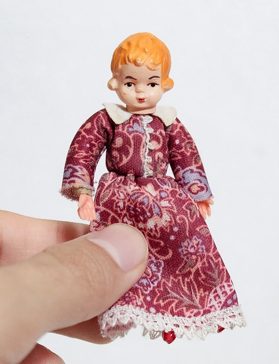 Lot of 3 Vintage Miniature Dollhouse Family Doll Set Wraped Scale 1:12 - Thumbnail 5