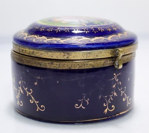Vintage French Gold Gilt Cobalt Blue Porcelain Round Trinket Box - Thumbnail 4
