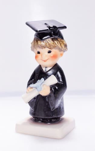 Vintage Goebel Hummel 1970 Charlot Byj #69 "Bachler Degree" Porcelain Figurine - Thumbnail 3