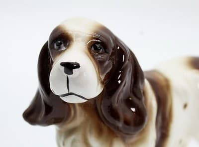 Large Vintage Hand Painted Brown & White Cocker Spaniel Dog Porcelain Figure - Thumbnail 2