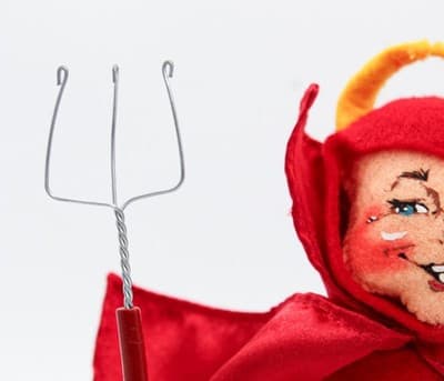 2008 ANNALEE Mobilitee Devil Elf Costume Halloween Artisan Doll - Thumbnail 3