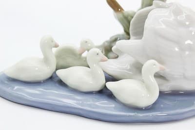 Vintage LLADRO Made In Spain Follow Me Swan Porcelain Figurine - Thumbnail 3