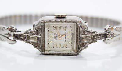 Vintage ROAMER Analog Antimagnetic Swiss Crystal Ladies Wristwatch Stretch Band - Thumbnail 2