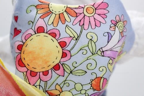Designer LINDA HIGGINS Couture Classy Doggie Designs Lace Floral Small Dog Dress - Thumbnail 2