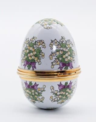 STAFFORDSHIRE ENAMELS Hand Painted Lilys Of The Valley Egg Shaped Trinket Box - Thumbnail 6