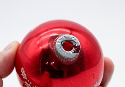 Shiny Brite Stencil Christmas Greetings Holly Bell Glass Red Ornament Vintage - Thumbnail 3