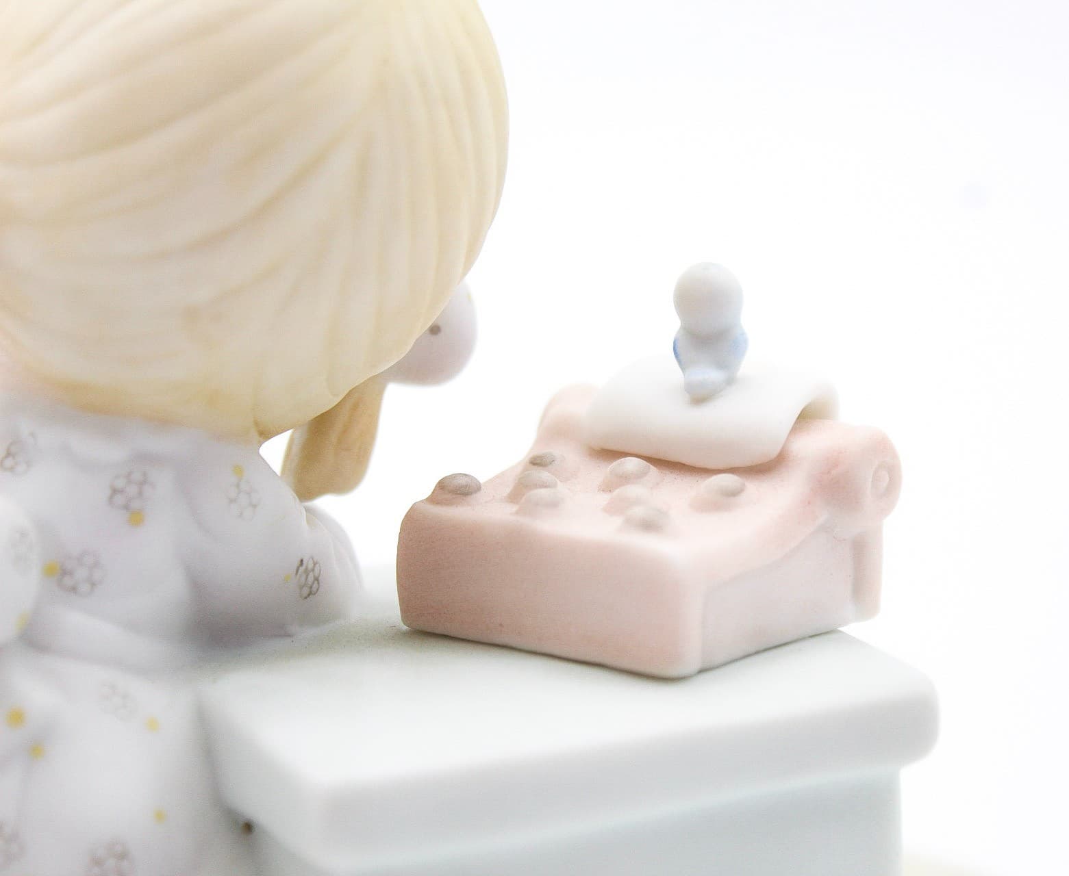 Precious Moments Praise The Lord Anyhow Enesco Porcelain Figurine 1982 - Thumbnail 4