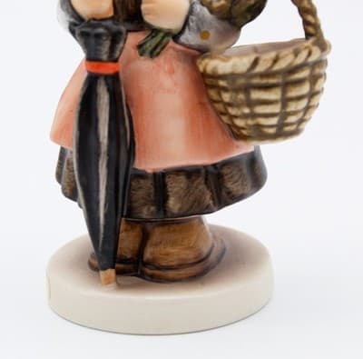 Hummel Goebel On Holiday West Germany Vintage Porcelain Figurine TMK6 Vintage - Thumbnail 4