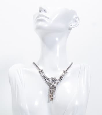 Vintage Rhinestone Faceted Emerald Cut Silvertone Pendant Necklace - Thumbnail 3