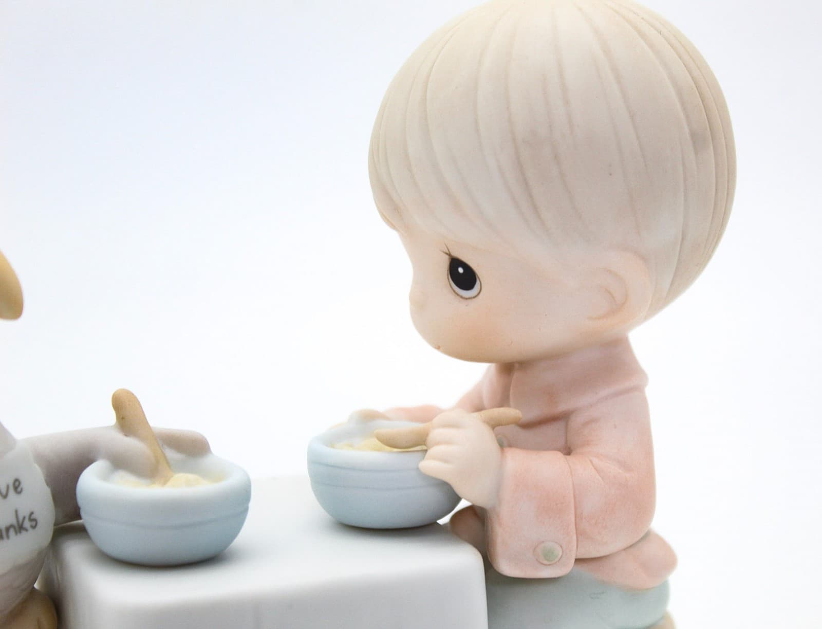 Precious Moments Thank You Lord For Everything Enesco Porcelain Figurine 1989 - Thumbnail 5