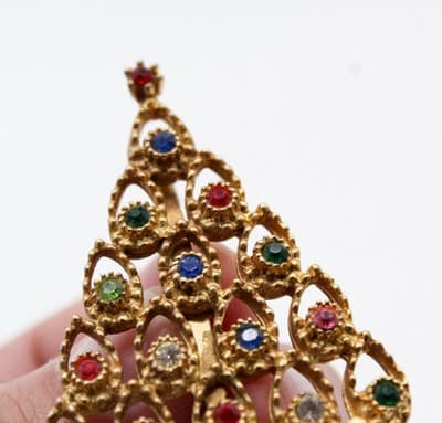 Vintage Gold Tone Multicolor Rhinestone Christmas Tree Motif Pin Brooch - Thumbnail 4
