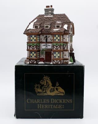 Department 56 Sir John Falstaff Inn Heritage Village Dickens' Village Series - Thumbnail 3