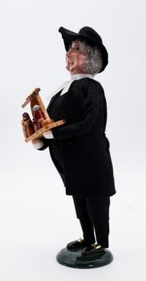 2008 Vintage BYERS CHOICE The Carolers Parson Preacher w/ Nativity Scene - Thumbnail 2