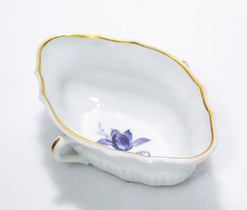 RICHARD GINORI Italy Floral Blue & White Gold Gilt Accent Porcelain Handled Bowl - Thumbnail 2