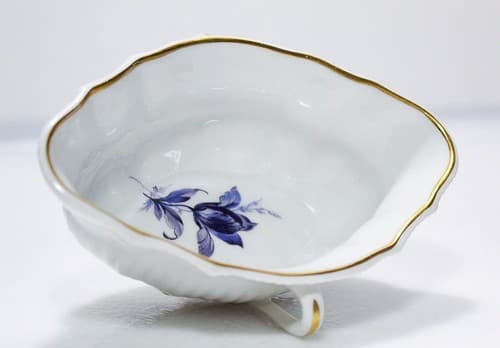 RICHARD GINORI Italy Floral Blue & White Gold Gilt Accent Porcelain Handled Bowl - Thumbnail 5