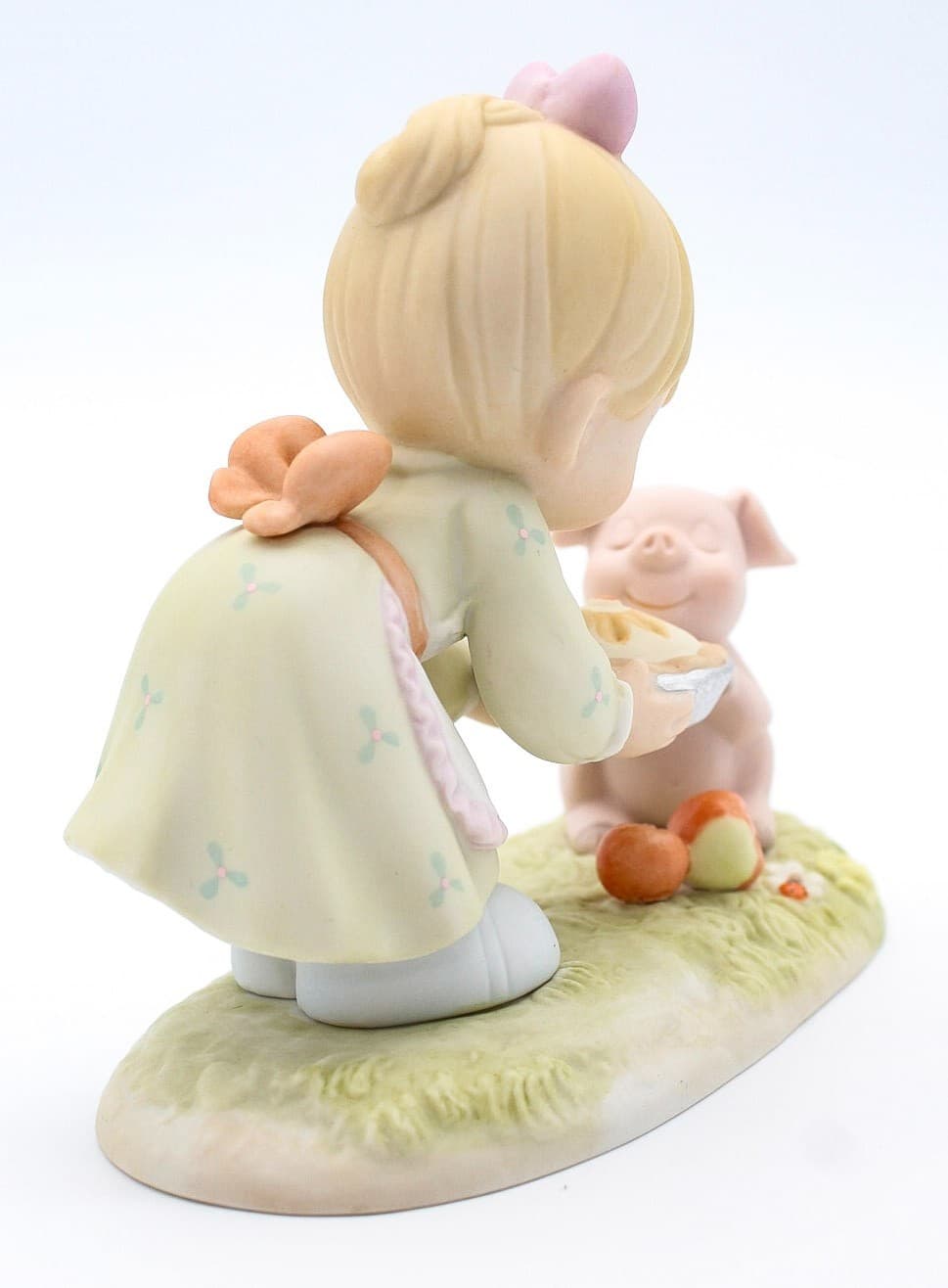 Precious Moments You're Just As Sweet as Pie Enesco Porcelain Figurine 1997 - Thumbnail 4