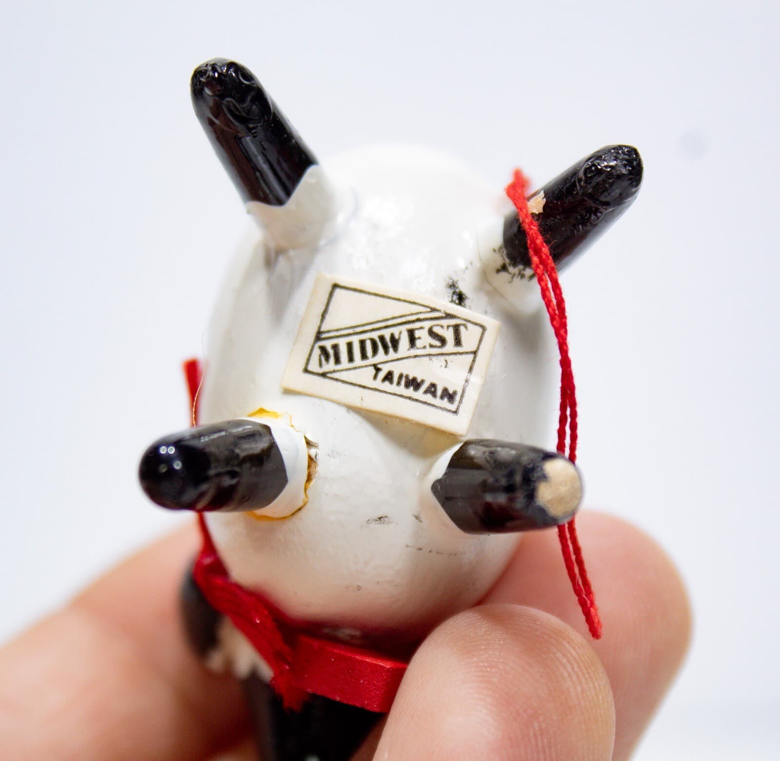 Midwest Taiwan Wooden Hand Painted Sheep With Heart Necklace Christmas Ornament - Thumbnail 7