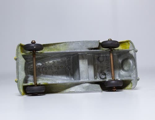 Rare Vintage TOOTSIE TOY MG Chicago USA Cold Painted Yellow Roadster Toy Car - Thumbnail 7