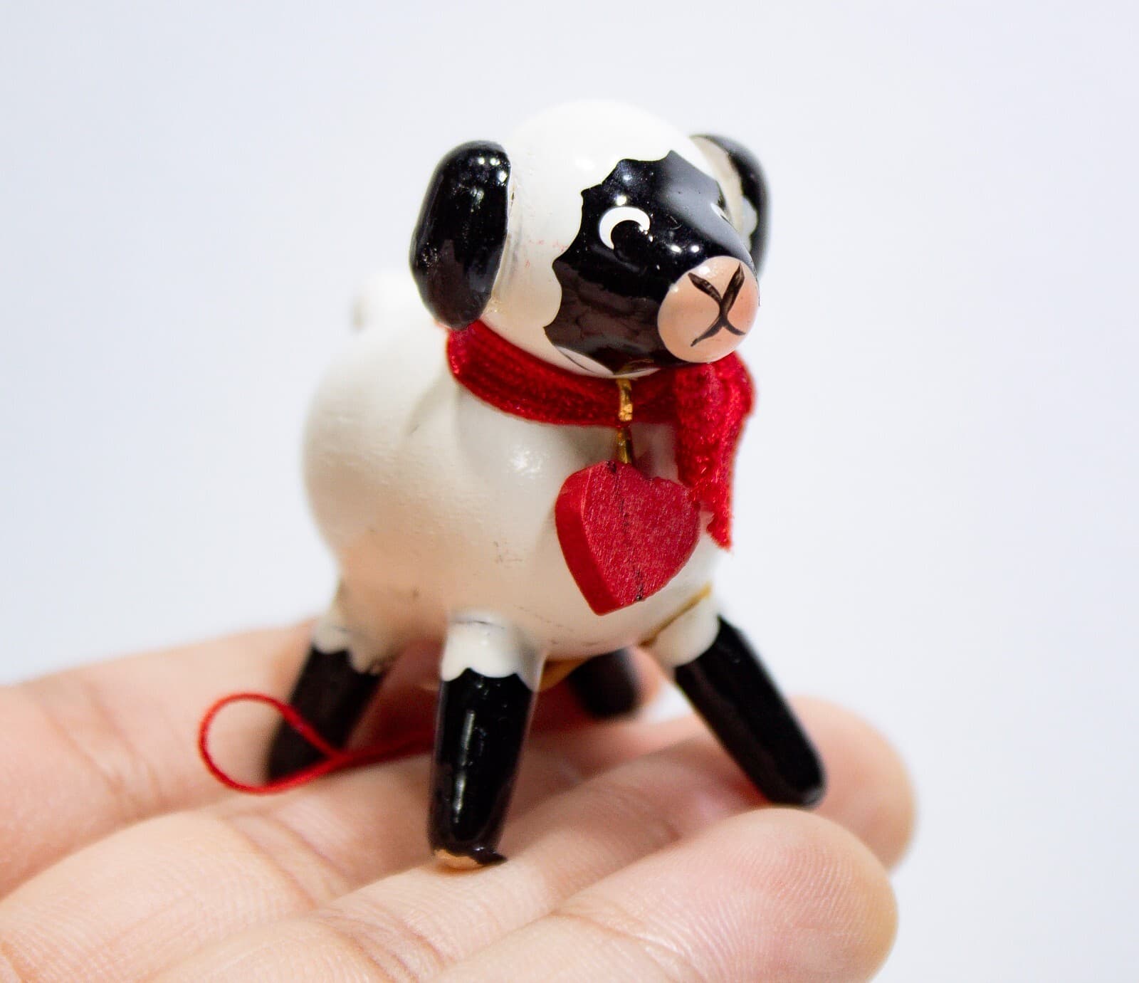 Midwest Taiwan Wooden Hand Painted Sheep With Heart Necklace Christmas Ornament - Thumbnail 6