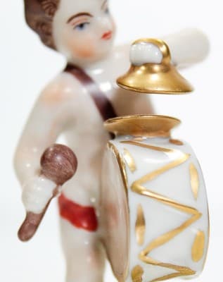 Antique MULLER VOLKSTEDT Dresden Boy Playing Drum & Cymbals Porcelain Figurine - Thumbnail 3