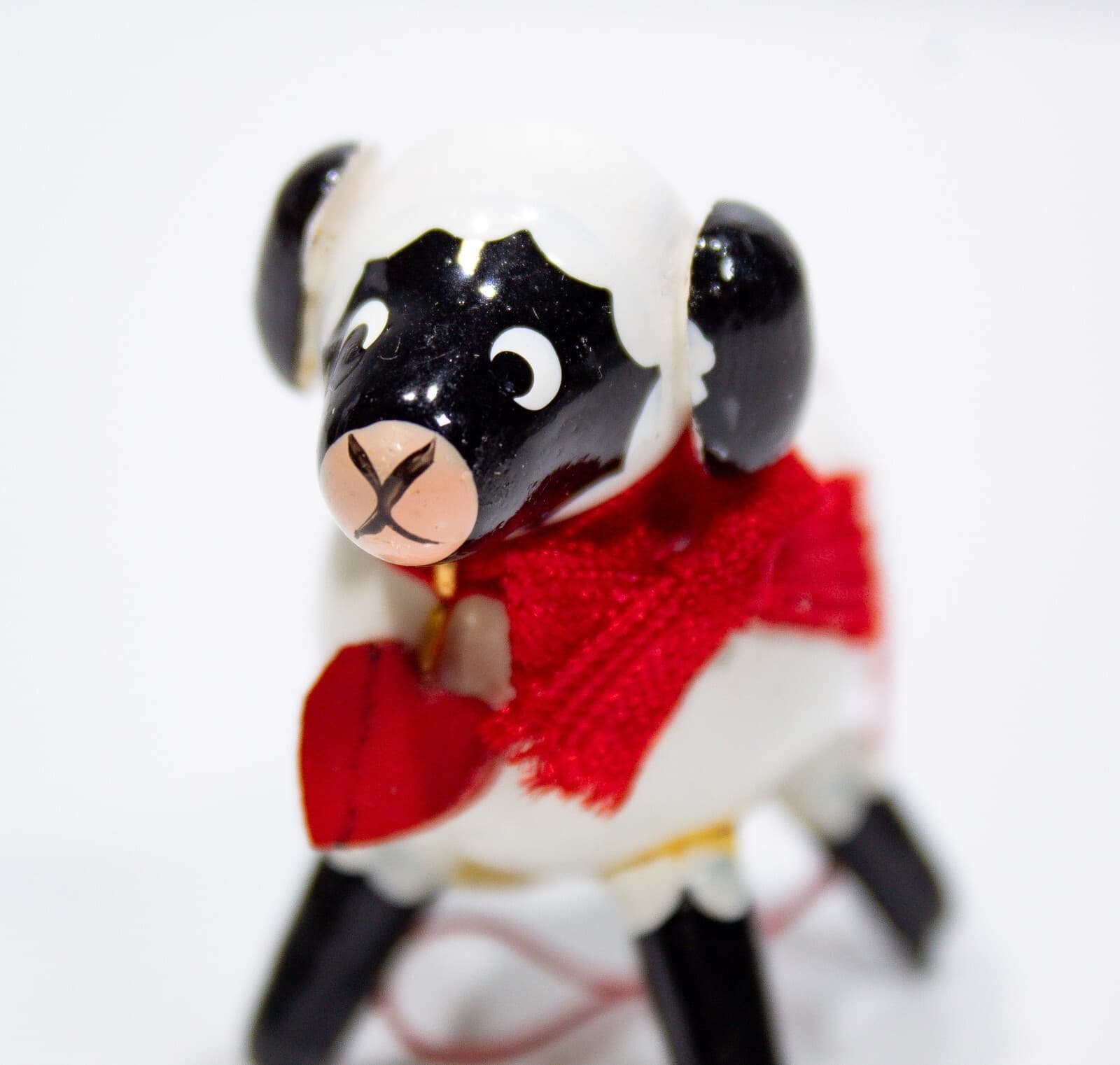 Midwest Taiwan Wooden Hand Painted Sheep With Heart Necklace Christmas Ornament - Thumbnail 5