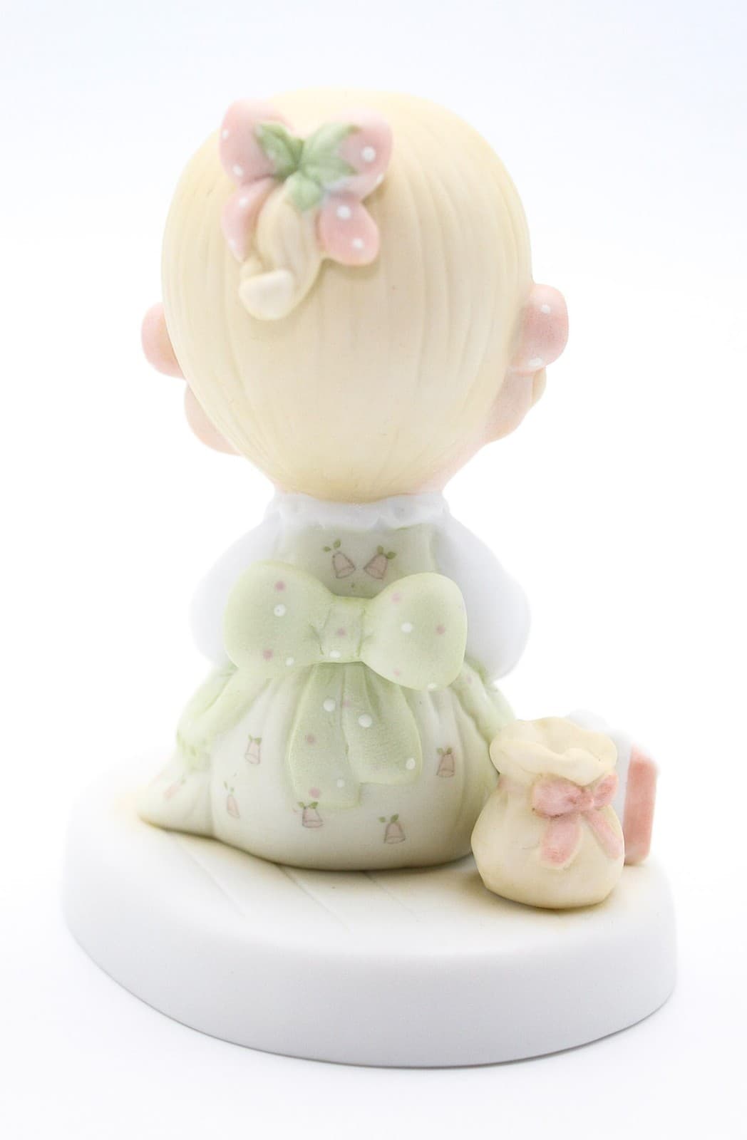 Precious Moments Love Is Kind Enesco Porcelain Figurine 1984 - Thumbnail 4