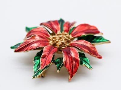 New View Vintage Enamel Poinsettia Christmas Flower Red & Green Pin Brooch - Thumbnail 3