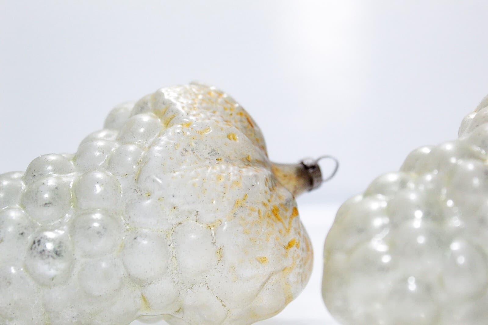 2 Vintage Unsilvered Made In Germany Grape Clusters Glass Christmas Ornaments - Thumbnail 3