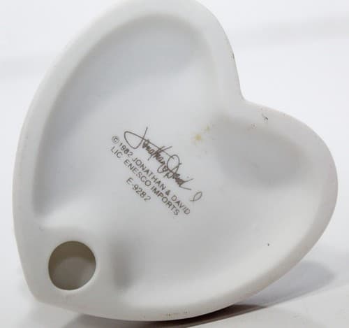 Precious Moments Loving Ewe & To Some Bunny Special Porcelain Figurines 1982 - Thumbnail 6