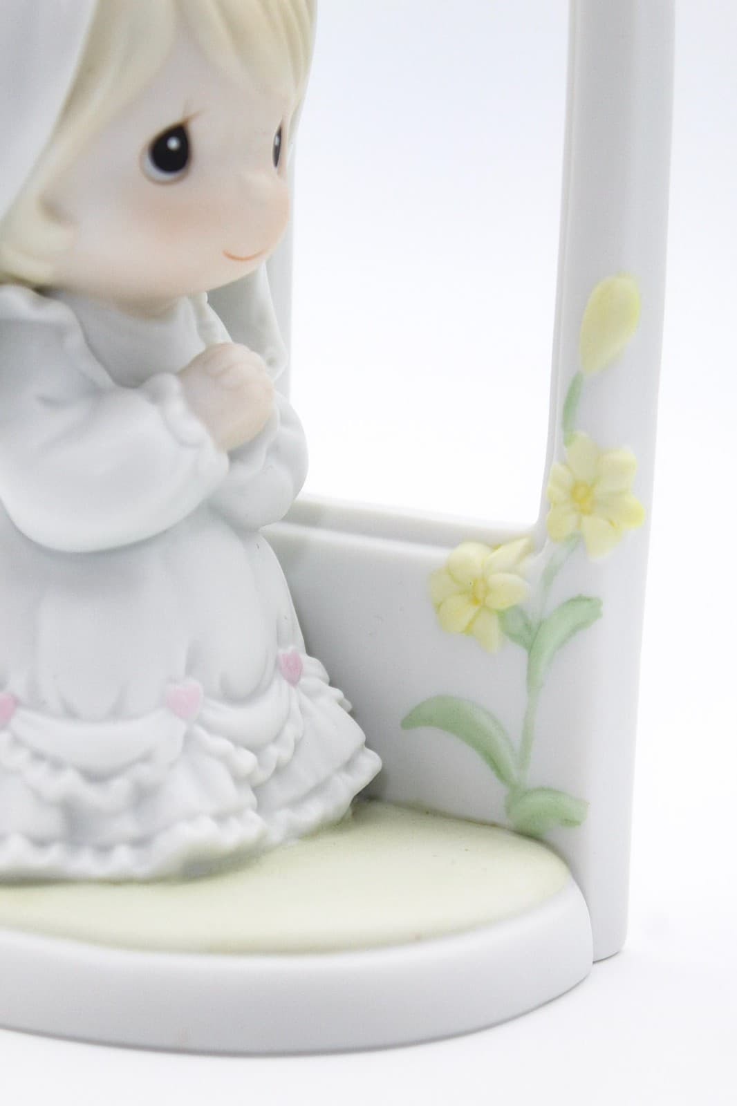 Precious Moments May Your Future Be Blessed Enesco Porcelain Figurine 1992 - Thumbnail 3