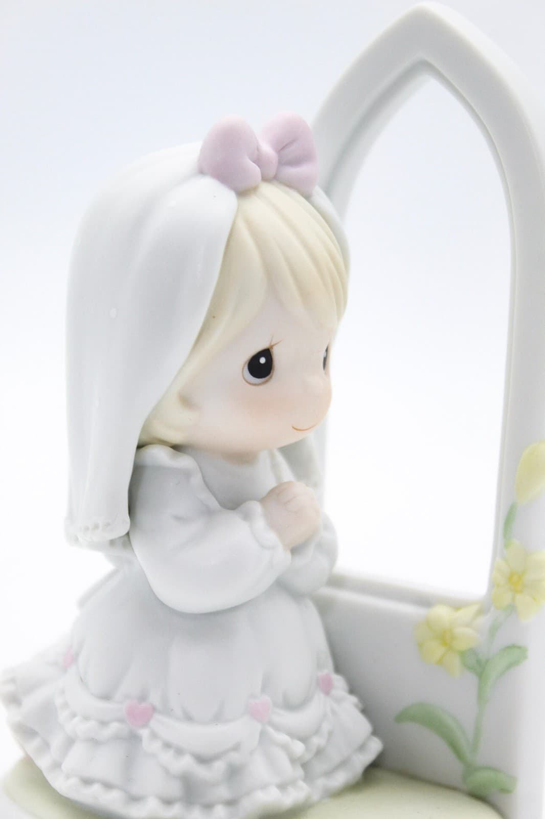 Precious Moments May Your Future Be Blessed Enesco Porcelain Figurine 1992 - Thumbnail 6