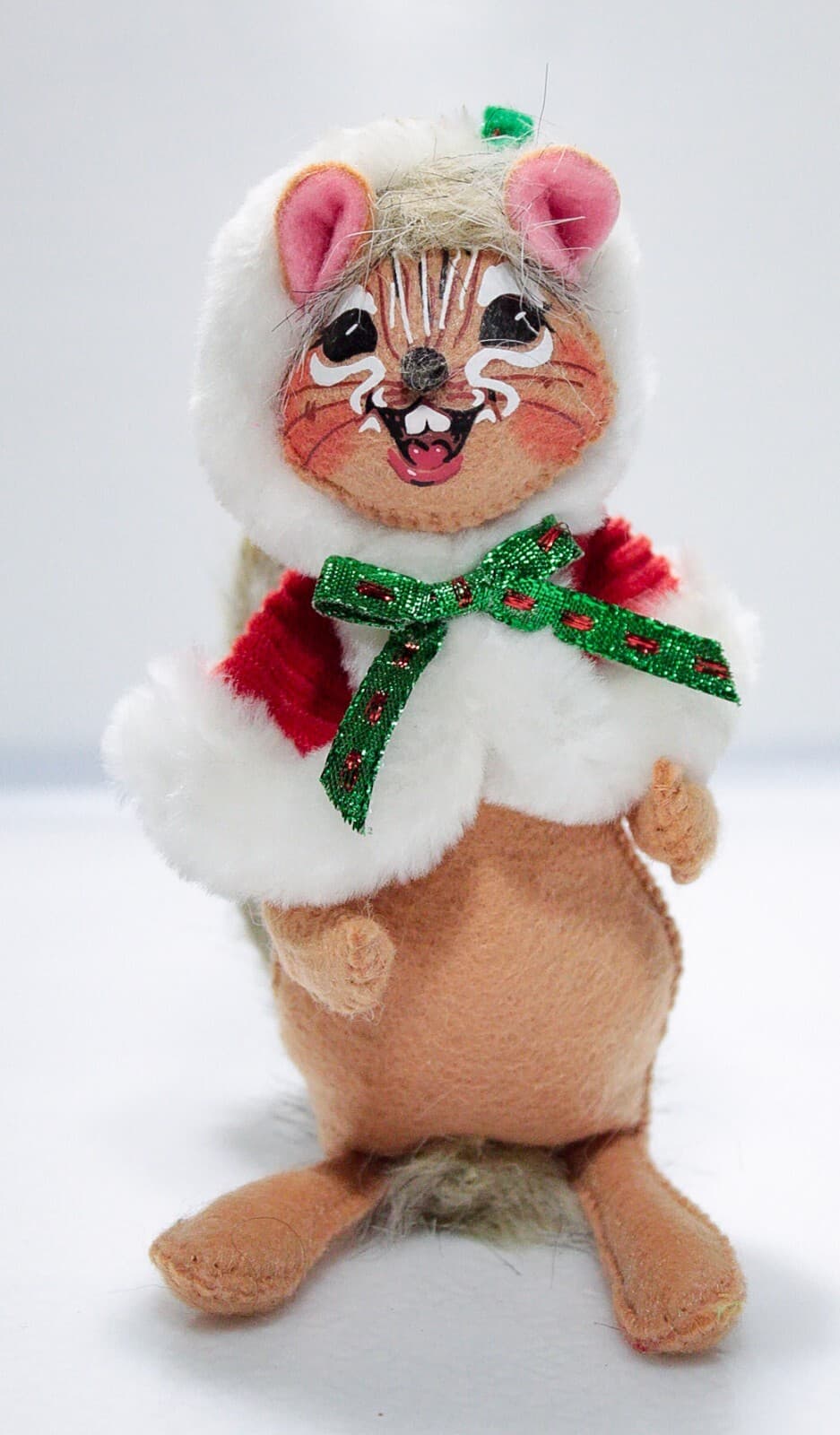 ANNALEE MOBILITEE 2010 Vintage Christmas Mouse Artisan Holiday Doll 6" - Thumbnail 3