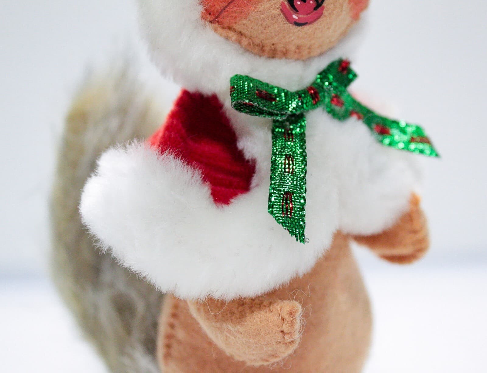 ANNALEE MOBILITEE 2010 Vintage Christmas Mouse Artisan Holiday Doll 6" - Thumbnail 4