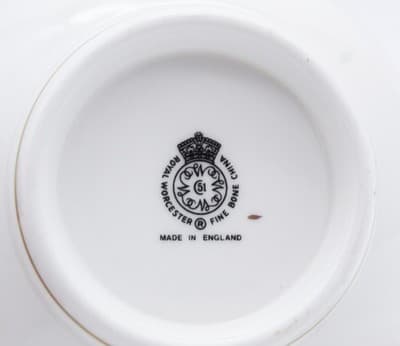 Royal Worcester To A Very Important Person Gold Clubs Bone China Cup & Saucer - Thumbnail 6