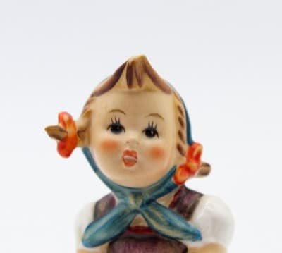 Hummel Goebel Little Helper West Germany Vintage Porcelain Figurine TMK3 - Thumbnail 3